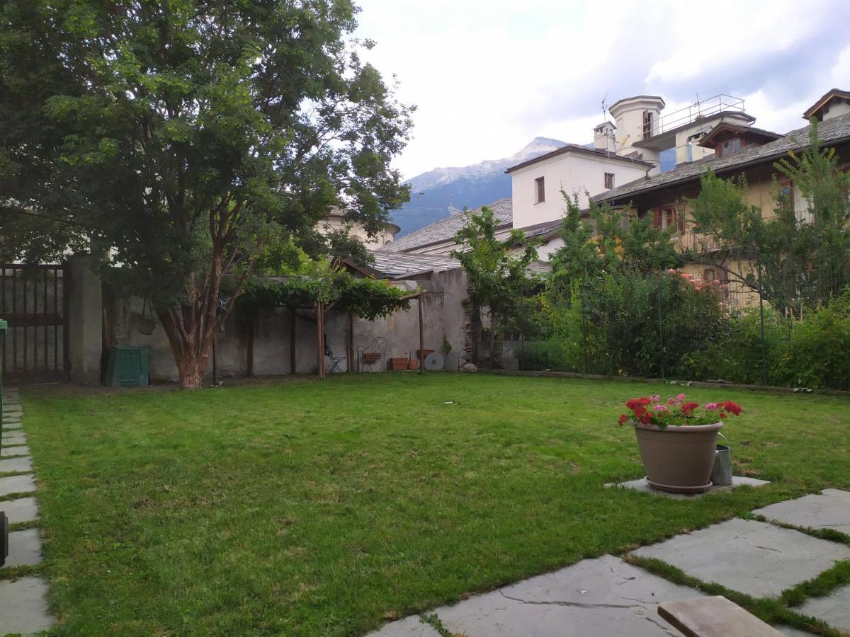 Maison Soleil - Sofia Suite Aosta Exterior photo